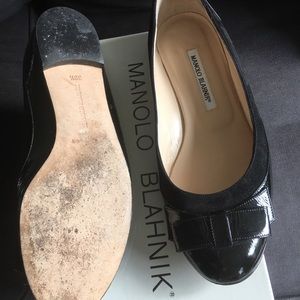 Black patent Manolo Blahnik shoes